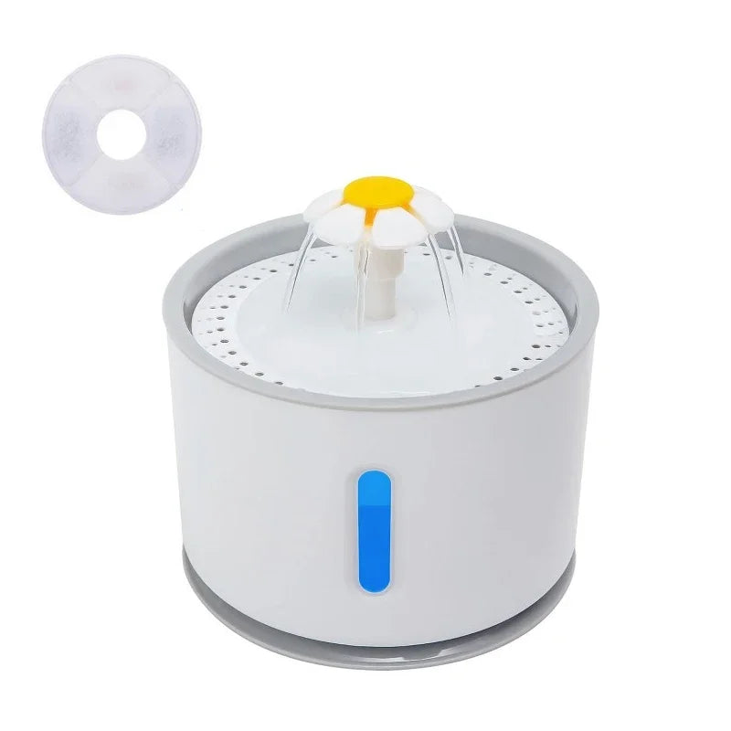 Bebedero Eléctrico Para Perros y Gatos 2.4 Lt - Blanco QDS by Importadora Elizalde SpA